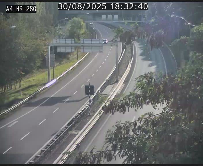 <h2>Webcam traffic A4 Luxembourg - BK 0.2 - P+R Bouillon (direction Luxembourg)</h2>