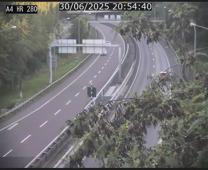 <h2>Webcam traffic A4 Luxembourg - BK 0.2 - P+R Bouillon (direction Luxembourg)</h2>