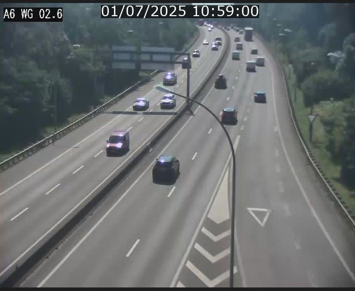 Traffic live webcam Luxembourg Croix de Cessange - A6 - BK 2.6 - direction France/Allemagne