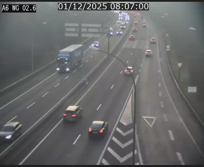 <h2>Traffic live webcam Luxembourg Croix de Cessange - A6 - BK 2.6 - direction France/Allemagne</h2>