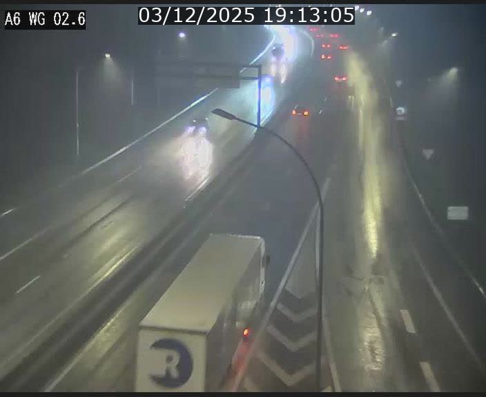 <h2>Traffic live webcam Luxembourg Croix de Cessange - A6 - BK 2.6 - direction France/Allemagne</h2>
