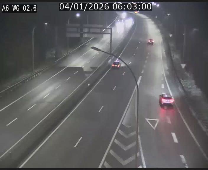 Traffic live webcam Luxembourg Croix de Cessange - A6 - BK 2.6 - direction France/Allemagne