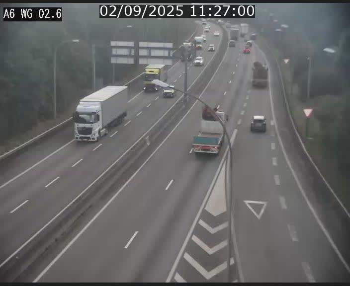 <h2>Traffic live webcam Luxembourg Croix de Cessange - A6 - BK 2.6 - direction France/Allemagne</h2>