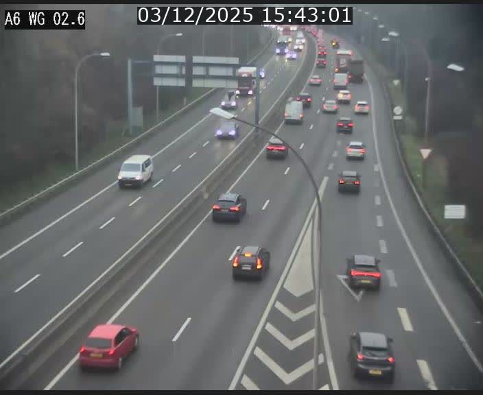 <h2>Traffic live webcam Luxembourg Croix de Cessange - A6 - BK 2.6 - direction France/Allemagne</h2>