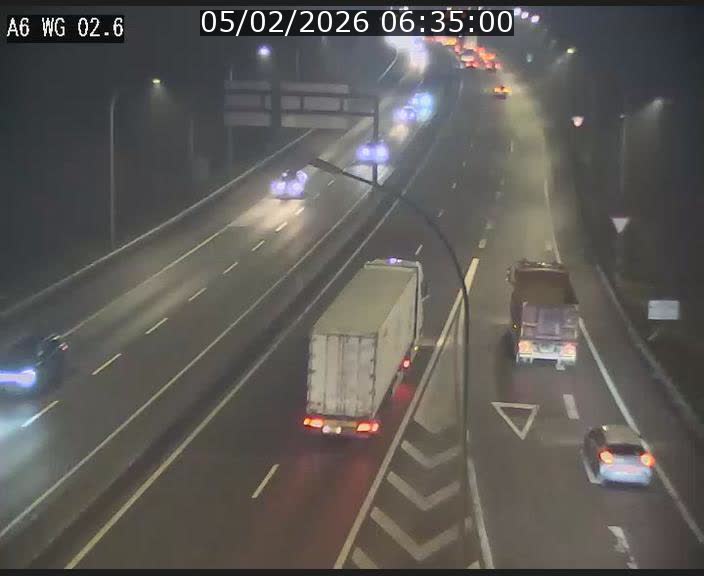 <h2>Traffic live webcam Luxembourg Croix de Cessange - A6 - BK 2.6 - direction France/Allemagne</h2>