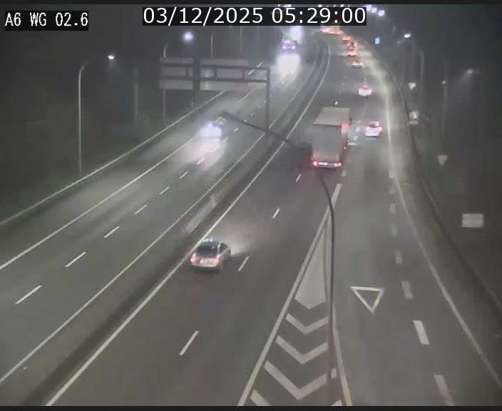 <h2>Traffic live webcam Luxembourg Croix de Cessange - A6 - BK 2.6 - direction France/Allemagne</h2>