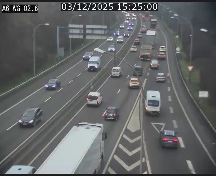 <h2>Traffic live webcam Luxembourg Croix de Cessange - A6 - BK 2.6 - direction France/Allemagne</h2>