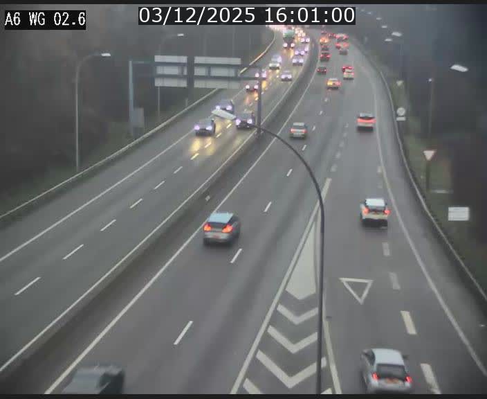 <h2>Traffic live webcam Luxembourg Croix de Cessange - A6 - BK 2.6 - direction France/Allemagne</h2>