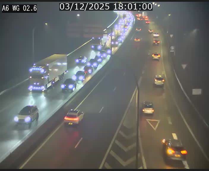 <h2>Traffic live webcam Luxembourg Croix de Cessange - A6 - BK 2.6 - direction France/Allemagne</h2>