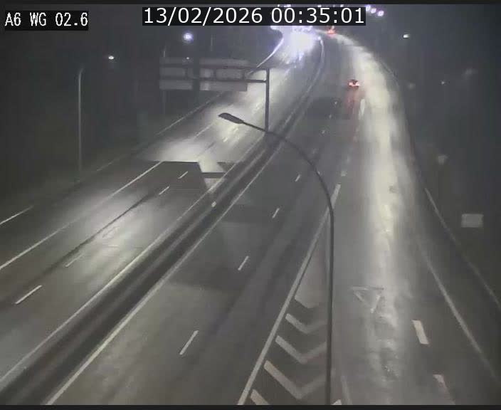 <h2>Traffic live webcam Luxembourg Croix de Cessange - A6 - BK 2.6 - direction France/Allemagne</h2>