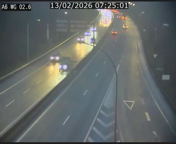<h2>Traffic live webcam Luxembourg Croix de Cessange - A6 - BK 2.6 - direction France/Allemagne</h2>