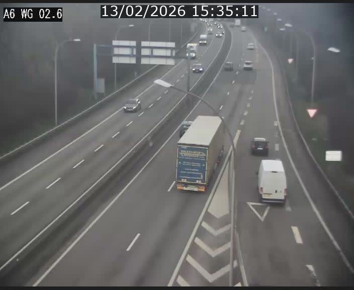 <h2>Traffic live webcam Luxembourg Croix de Cessange - A6 - BK 2.6 - direction France/Allemagne</h2>