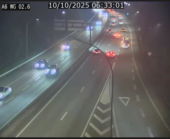 <h2>Traffic live webcam Luxembourg Croix de Cessange - A6 - BK 2.6 - direction France/Allemagne</h2>