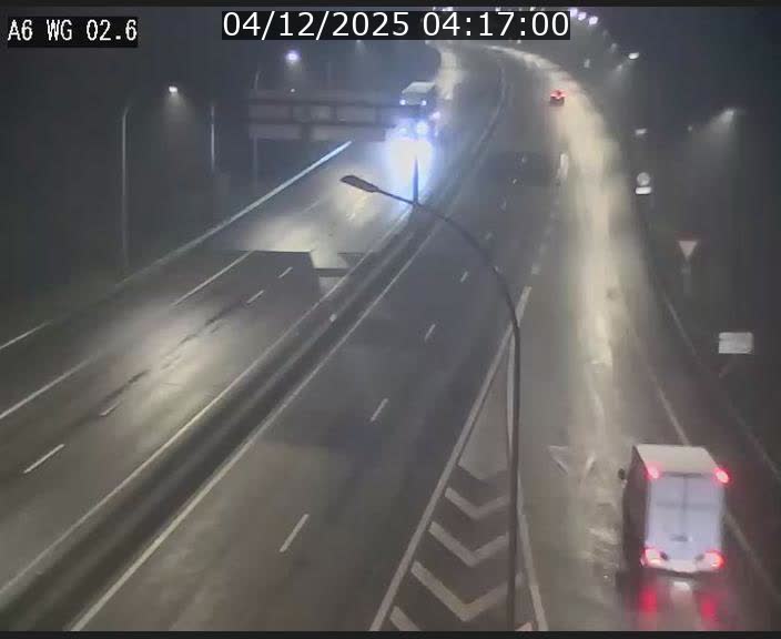 <h2>Traffic live webcam Luxembourg Croix de Cessange - A6 - BK 2.6 - direction France/Allemagne</h2>
