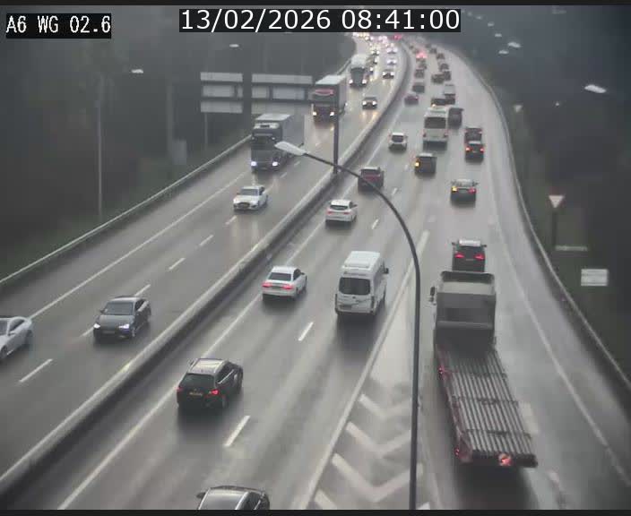 <h2>Traffic live webcam Luxembourg Croix de Cessange - A6 - BK 2.6 - direction France/Allemagne</h2>