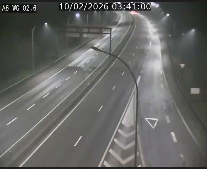 <h2>Traffic live webcam Luxembourg Croix de Cessange - A6 - BK 2.6 - direction France/Allemagne</h2>