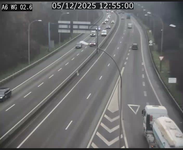<h2>Traffic live webcam Luxembourg Croix de Cessange - A6 - BK 2.6 - direction France/Allemagne</h2>