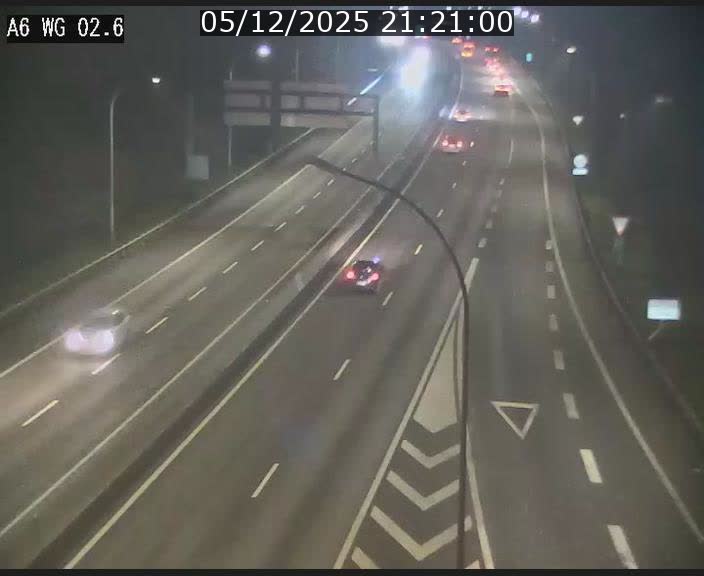 <h2>Traffic live webcam Luxembourg Croix de Cessange - A6 - BK 2.6 - direction France/Allemagne</h2>