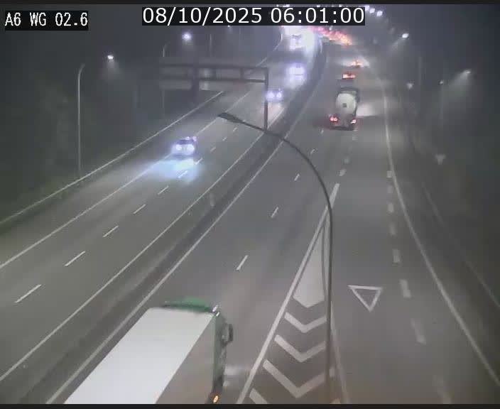 <h2>Traffic live webcam Luxembourg Croix de Cessange - A6 - BK 2.6 - direction France/Allemagne</h2>