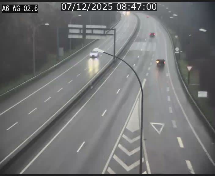 <h2>Traffic live webcam Luxembourg Croix de Cessange - A6 - BK 2.6 - direction France/Allemagne</h2>