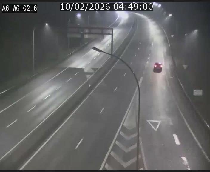 <h2>Traffic live webcam Luxembourg Croix de Cessange - A6 - BK 2.6 - direction France/Allemagne</h2>