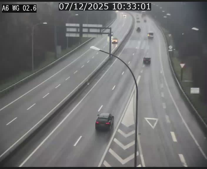 <h2>Traffic live webcam Luxembourg Croix de Cessange - A6 - BK 2.6 - direction France/Allemagne</h2>