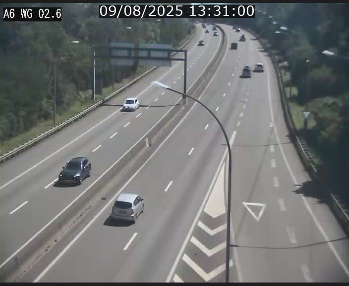 Traffic live webcam Luxembourg Croix de Cessange - A6 - BK 2.6 - direction France/Allemagne