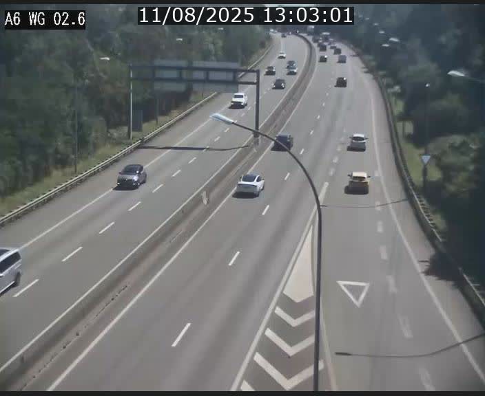 <h2>Traffic live webcam Luxembourg Croix de Cessange - A6 - BK 2.6 - direction France/Allemagne</h2>