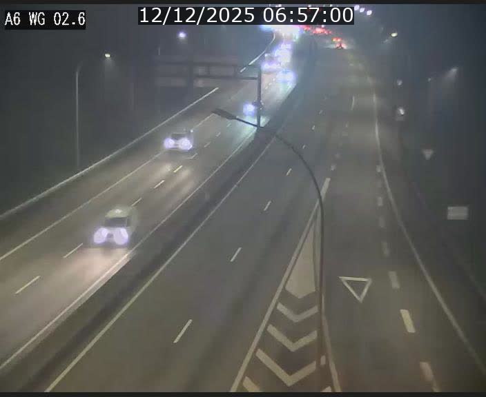 <h2>Traffic live webcam Luxembourg Croix de Cessange - A6 - BK 2.6 - direction France/Allemagne</h2>