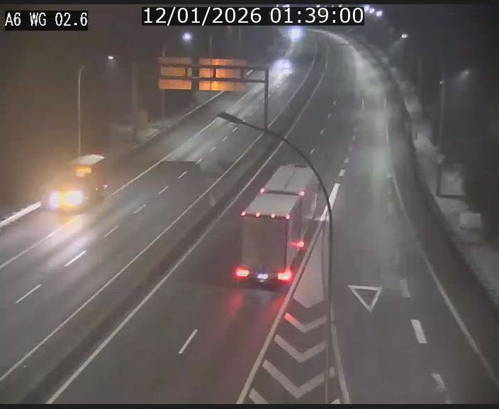 Traffic live webcam Luxembourg Croix de Cessange - A6 - BK 2.6 - direction France/Allemagne