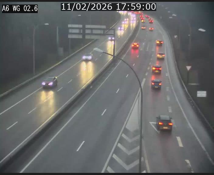 <h2>Traffic live webcam Luxembourg Croix de Cessange - A6 - BK 2.6 - direction France/Allemagne</h2>