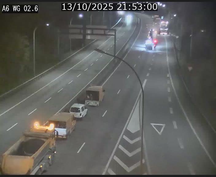 <h2>Traffic live webcam Luxembourg Croix de Cessange - A6 - BK 2.6 - direction France/Allemagne</h2>