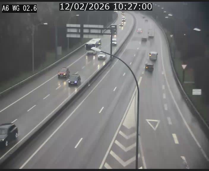 <h2>Traffic live webcam Luxembourg Croix de Cessange - A6 - BK 2.6 - direction France/Allemagne</h2>