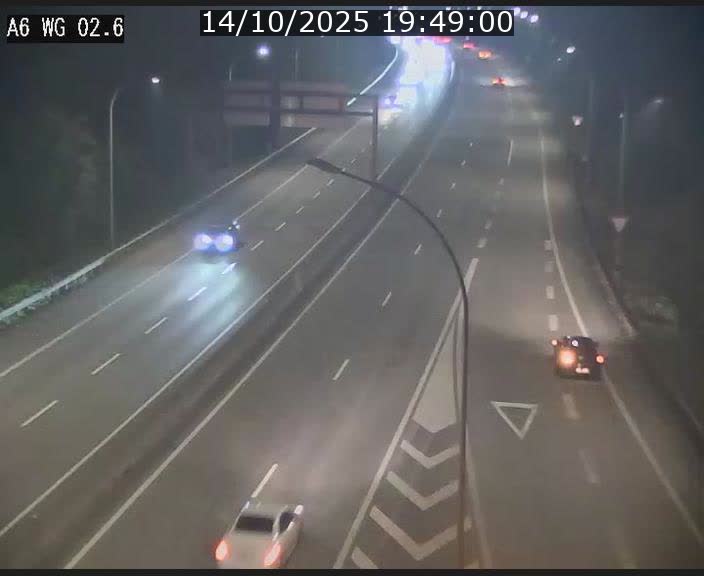 <h2>Traffic live webcam Luxembourg Croix de Cessange - A6 - BK 2.6 - direction France/Allemagne</h2>