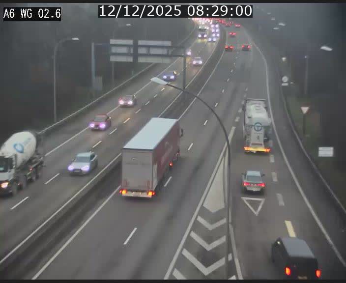 <h2>Traffic live webcam Luxembourg Croix de Cessange - A6 - BK 2.6 - direction France/Allemagne</h2>
