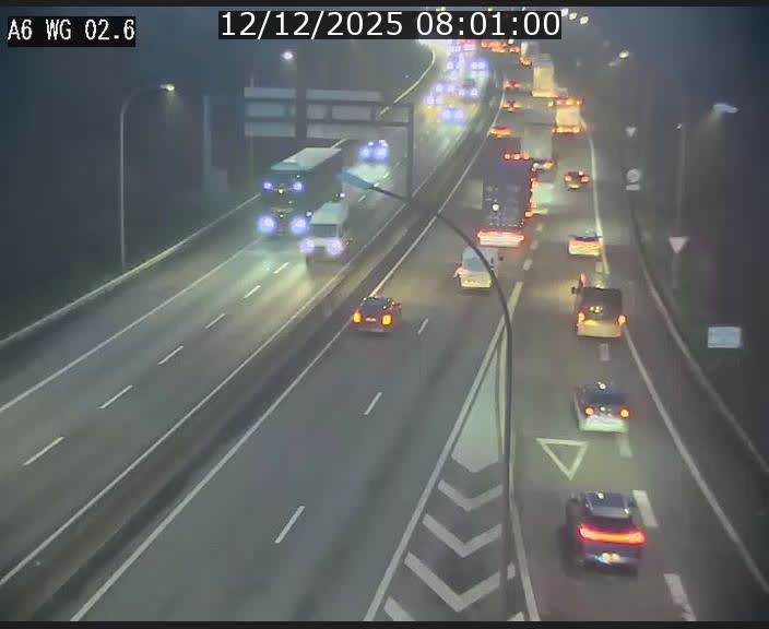 <h2>Traffic live webcam Luxembourg Croix de Cessange - A6 - BK 2.6 - direction France/Allemagne</h2>
