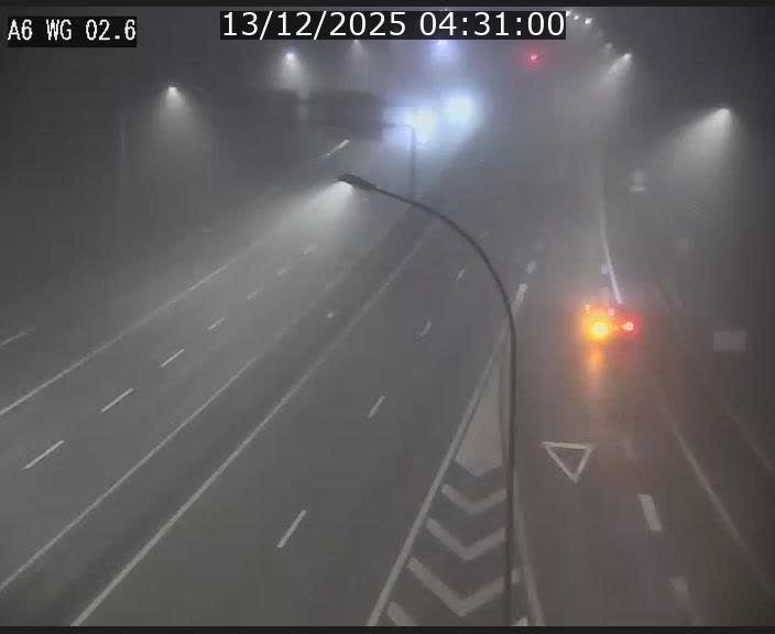 <h2>Traffic live webcam Luxembourg Croix de Cessange - A6 - BK 2.6 - direction France/Allemagne</h2>