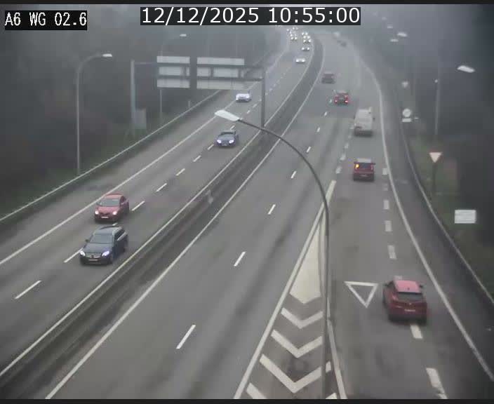 <h2>Traffic live webcam Luxembourg Croix de Cessange - A6 - BK 2.6 - direction France/Allemagne</h2>