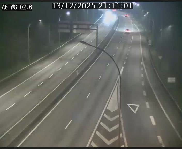 <h2>Traffic live webcam Luxembourg Croix de Cessange - A6 - BK 2.6 - direction France/Allemagne</h2>
