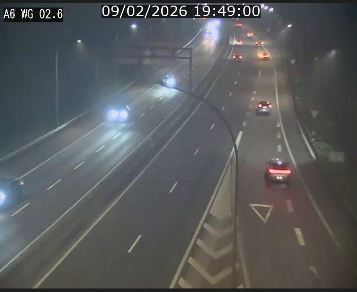 <h2>Traffic live webcam Luxembourg Croix de Cessange - A6 - BK 2.6 - direction France/Allemagne</h2>