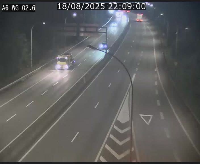 <h2>Traffic live webcam Luxembourg Croix de Cessange - A6 - BK 2.6 - direction France/Allemagne</h2>