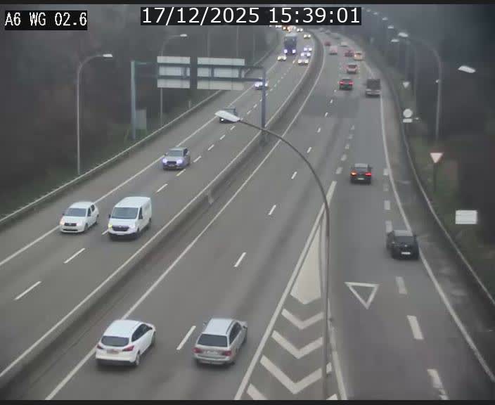 <h2>Traffic live webcam Luxembourg Croix de Cessange - A6 - BK 2.6 - direction France/Allemagne</h2>