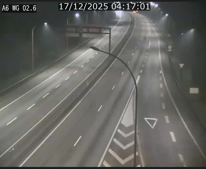 <h2>Traffic live webcam Luxembourg Croix de Cessange - A6 - BK 2.6 - direction France/Allemagne</h2>