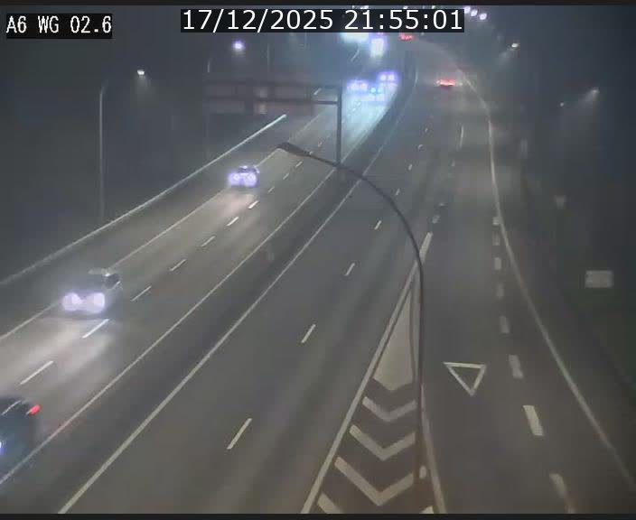 <h2>Traffic live webcam Luxembourg Croix de Cessange - A6 - BK 2.6 - direction France/Allemagne</h2>