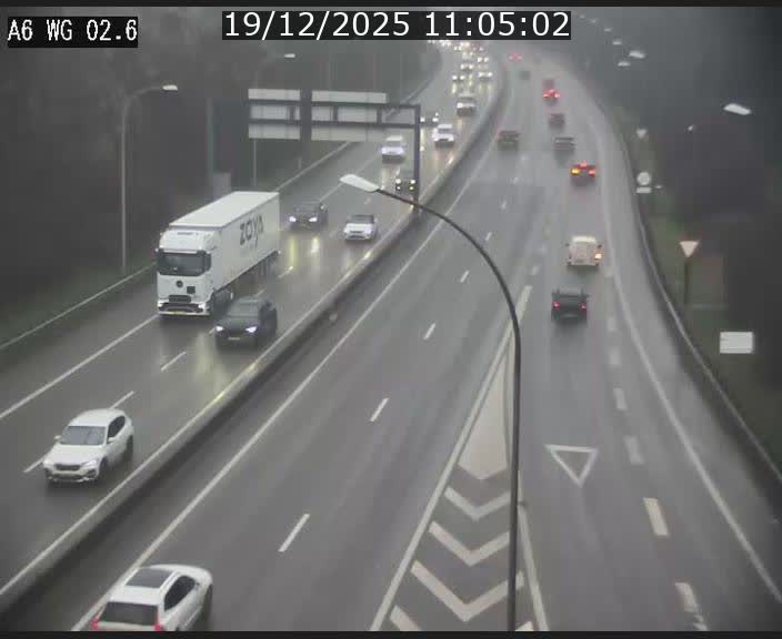 <h2>Traffic live webcam Luxembourg Croix de Cessange - A6 - BK 2.6 - direction France/Allemagne</h2>