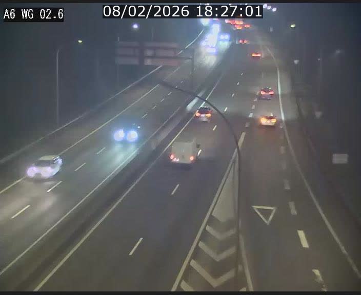 <h2>Traffic live webcam Luxembourg Croix de Cessange - A6 - BK 2.6 - direction France/Allemagne</h2>