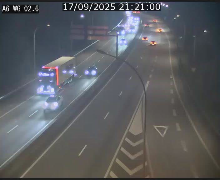 Traffic live webcam Luxembourg Croix de Cessange - A6 - BK 2.6 - direction France/Allemagne