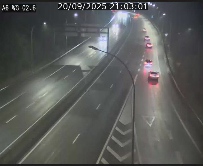 Traffic live webcam Luxembourg Croix de Cessange - A6 - BK 2.6 - direction France/Allemagne