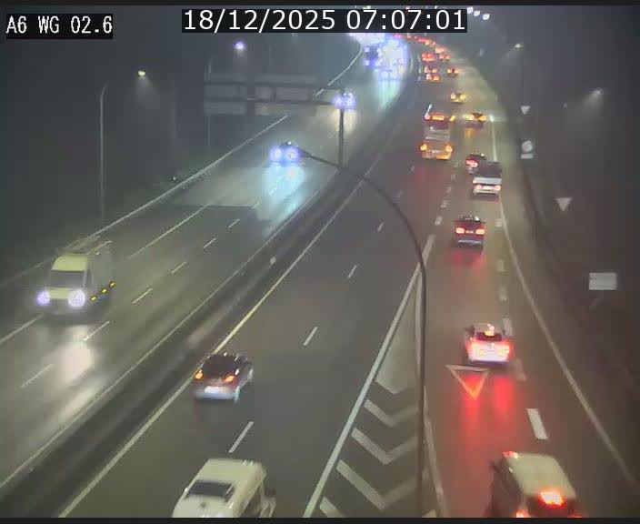 Traffic live webcam Luxembourg Croix de Cessange - A6 - BK 2.6 - direction France/Allemagne