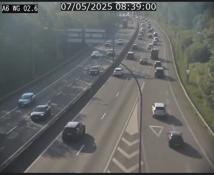 Traffic live webcam Luxembourg Croix de Cessange - A6 - BK 2.6 - direction France/Allemagne